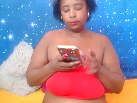 2Sweetysmile online show from February 2025 07:59:02 AM