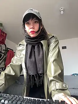 EemaHaruki online show from October 2025 07:48:02 PM