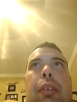 Snapshot of BigBaby964 chatting on March 2025 12:44:01 AM BigBaby964 online show from March 2025 12:44:01 AM