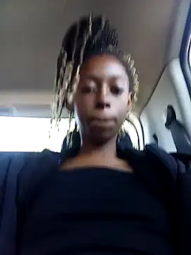 Snapshot of 02Boitybaby chatting on December 2024 08:05:01 AM 02Boitybaby online show from December 2024 08:05:01 AM