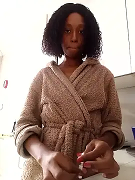 Snapshot of 02Boitybaby chatting on January 2026 07:35:01 AM 02Boitybaby online show from January 2026 07:35:01 AM