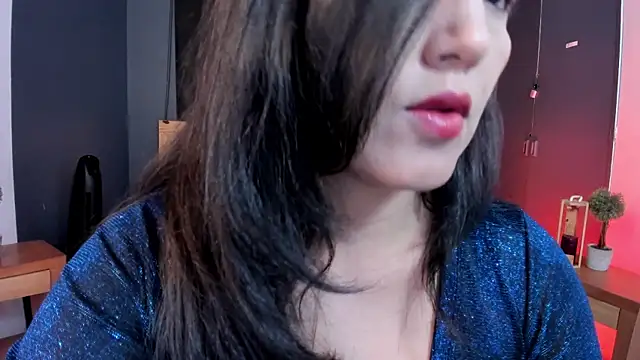 Snapshot of Annaa_rosee chatting on January 2025 03:39:02 AM Annaa rosee online show from January 2025 03:39:02 AM