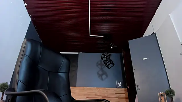 Snapshot of Annaa_rosee chatting on January 2025 10:06:01 AM Annaa rosee online show from January 2025 10:06:01 AM