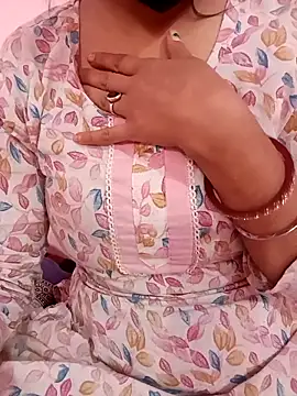 Snapshot of Mahi_Baby25 chatting on November 2025 04:18:01 AM Mahi Baby25 online show from November 2025 04:18:01 AM