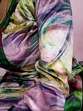 Snapshot of Mahi_Baby25 chatting on December 2025 02:08:02 AM Mahi Baby25 online show from December 2025 02:08:02 AM