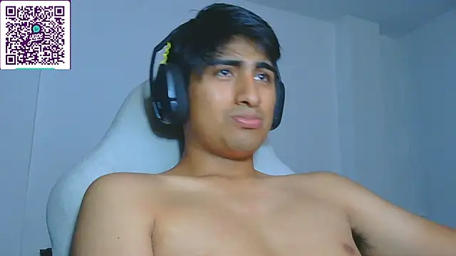 Snapshot of CzarPM chatting on February 2026 09:55:02 PM CzarPM online show from February 2026 09:55:02 PM