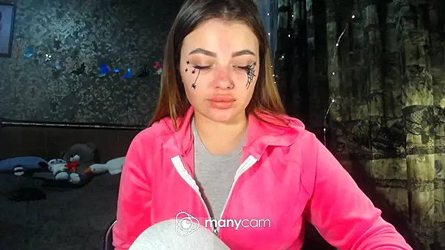 Snapshot of BonnyShy chatting on October 2025 02:18:02 PM BonnyShy online show from October 2025 02:18:02 PM