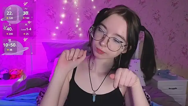 Snapshot of Nora_Failure chatting on January 2025 07:18:01 AM Nora Failure online show from January 2025 07:18:01 AM