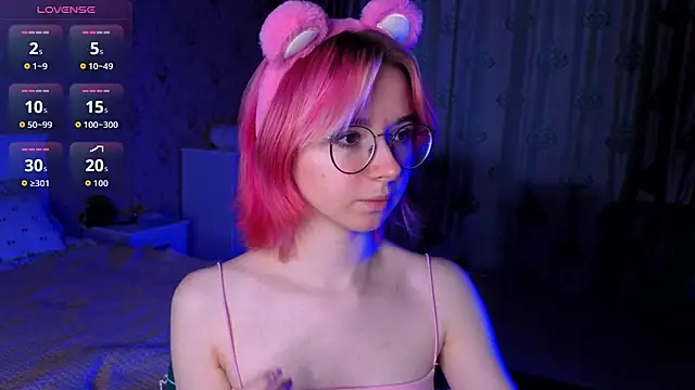 Snapshot of Nora_Failure chatting on October 2025 08:59:02 AM Nora Failure online show from October 2025 08:59:02 AM