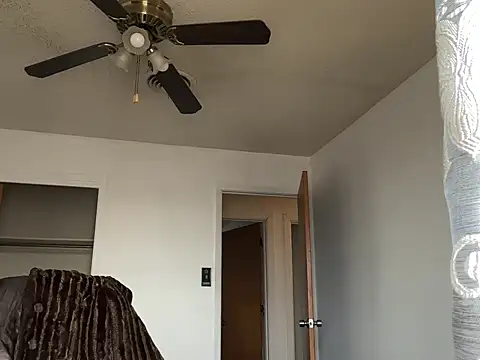 twentywithafelonyy online show from February 2026 02:46:02 PM