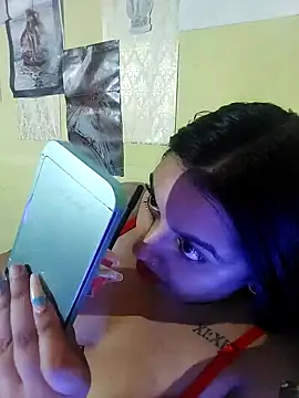 GoddessLorenaTheeSiren online show from December 2024 08:21:02 PM