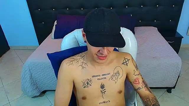 Lobo 17  online show from January 2025 07:11:01 AM