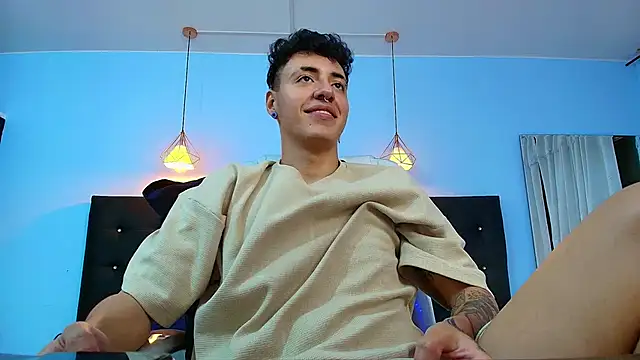 Lobo 17  online show from January 2025 07:05:01 AM