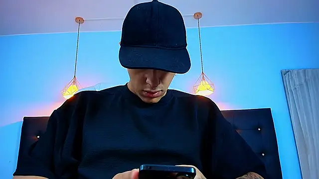 Lobo 17  online show from January 2025 04:14:02 AM