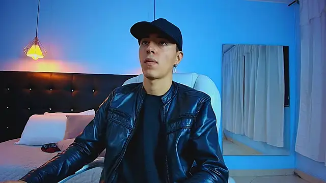 Lobo 17  online show from February 2025 07:18:01 AM