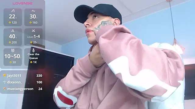 Lobo 17  online show from October 2025 03:39:02 AM