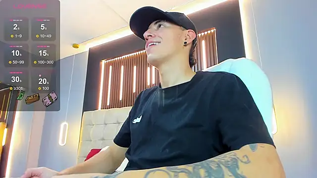 Lobo 17  online show from March 2026 02:39:01 AM