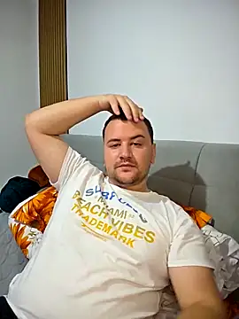 KarlosCarutox online show from February 2026 05:57:02 PM