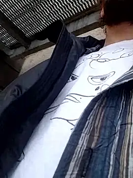 QcMisterv13 online show from December 2024 08:25:02 PM