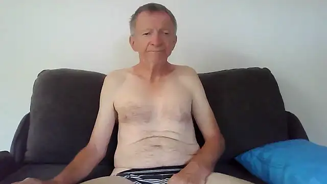 naturiste974 online show from January 2026 08:18:01 AM