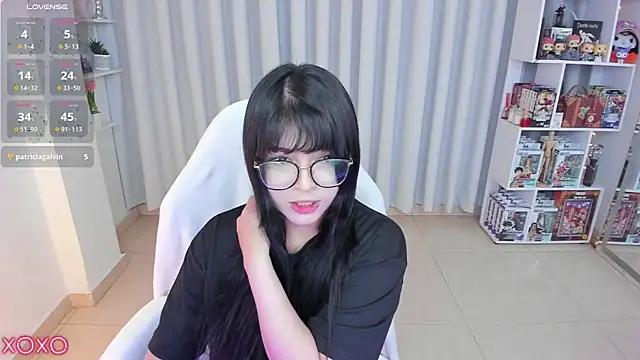 Snapshot of misshoneyxxx chatting on April 2026 05:47:01 AM misshoneyxxx online show from April 2026 05:47:01 AM