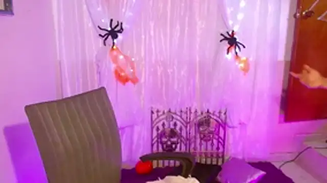 Snapshot of Marybaby_69 chatting on October 2025 02:14:01 PM Marybaby 69 online show from October 2025 02:14:01 PM