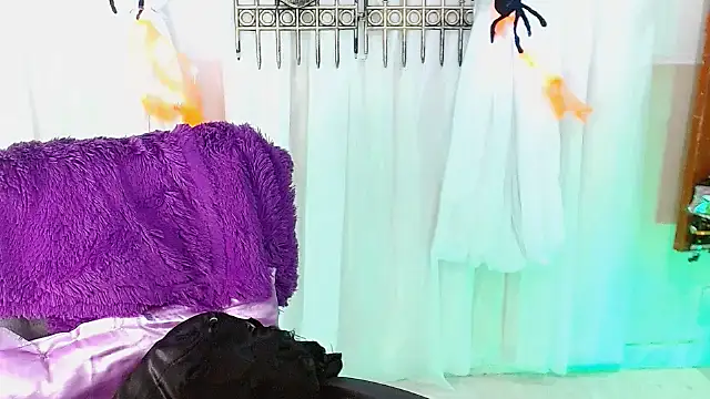 Snapshot of Marybaby_69 chatting on October 2025 10:54:02 PM Marybaby 69 online show from October 2025 10:54:02 PM