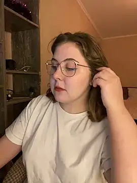 cinnabon  online show from January 2025 12:10:01 PM