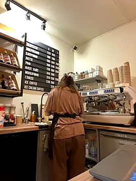 cinnabon  online show from November 2025 02:51:01 PM