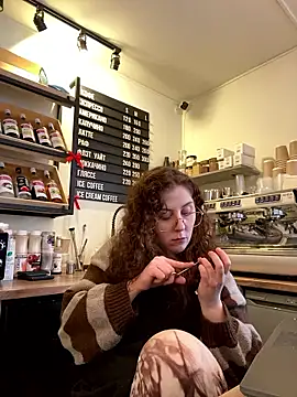 cinnabon  online show from January 2026 12:21:01 PM