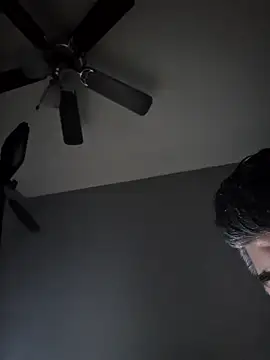 Snapshot of Roatame2 chatting on February 2026 02:22:01 AM Roatame2 online show from February 2026 02:22:01 AM