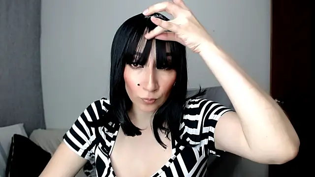 Laura-pervert online show from July 2026 11:33:01 PM