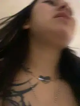 Snapshot of emily_22x chatting on January 2025 08:21:01 PM emily 22x online show from January 2025 08:21:01 PM