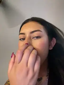 Snapshot of emily_22x chatting on February 2025 10:08:02 PM emily 22x online show from February 2025 10:08:02 PM