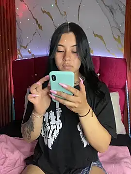 Snapshot of emily_22x chatting on September 2025 08:47:02 PM emily 22x online show from September 2025 08:47:02 PM