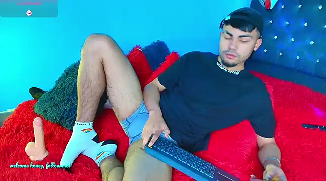 Snapshot of kalivan_voinesscu chatting on December 2024 05:42:02 AM kalivan voinesscu online show from December 2024 05:42:02 AM