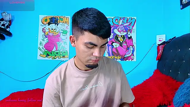 Snapshot of kalivan_voinesscu chatting on February 2025 06:47:02 AM kalivan voinesscu online show from February 2025 06:47:02 AM