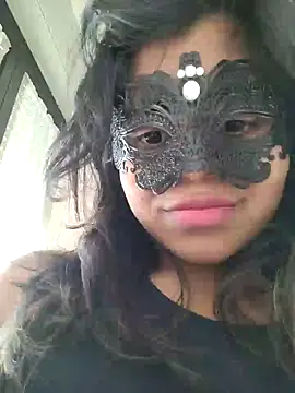 Snapshot of Bella_Luna18 chatting on December 2024 08:07:02 AM Bella Luna18 online show from December 2024 08:07:02 AM