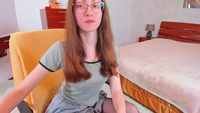 Snapshot of Pantyhose_Mila chatting on April 2026 08:04:02 PM Pantyhose Mila online show from April 2026 08:04:02 PM