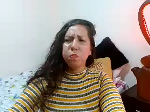 naihroby online show from December 2024 03:20:01 AM