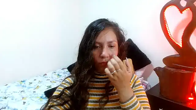 naihroby online show from December 2024 06:26:01 AM