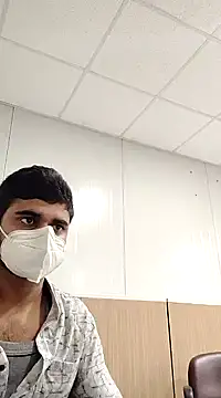 Ishan003 online show from January 2025 04:26:01 PM