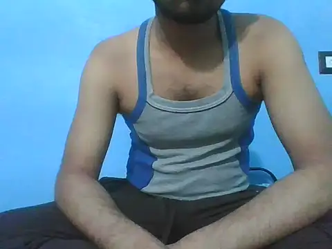 Ishan003 online show from November 2025 02:05:01 PM