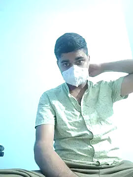 Ishan003 online show from May 2026 12:40:02 AM