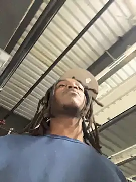 Snapshot of sneakylink13__ chatting on October 2025 05:58:02 PM sneakylink13 online show from October 2025 05:58:02 PM