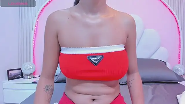 Snapshot of Meli_castillo chatting on February 2025 04:35:01 PM Meli castillo online show from February 2025 04:35:01 PM