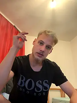 YummyPatrol94 online show from September 2025 04:23:01 AM