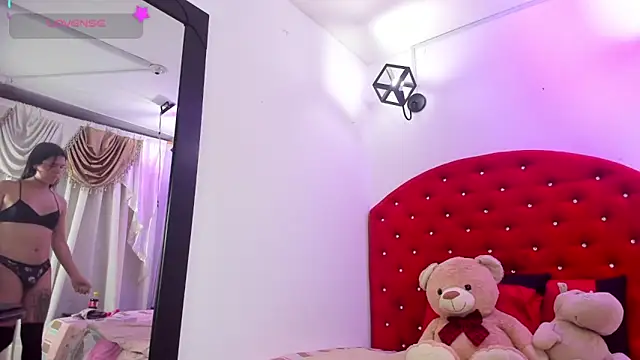 brittany williams  online show from March 2025 12:33:02 PM