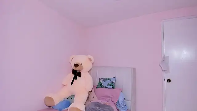 Snapshot of playsecrets chatting on March 2025 06:53:01 PM playsecrets online show from March 2025 06:53:01 PM