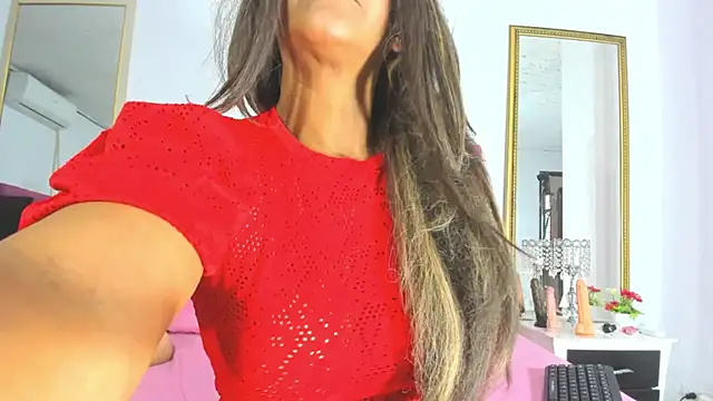 Snapshot of SaraaJhons chatting on February 2025 02:12:02 PM SaraaJhons online show from February 2025 02:12:02 PM